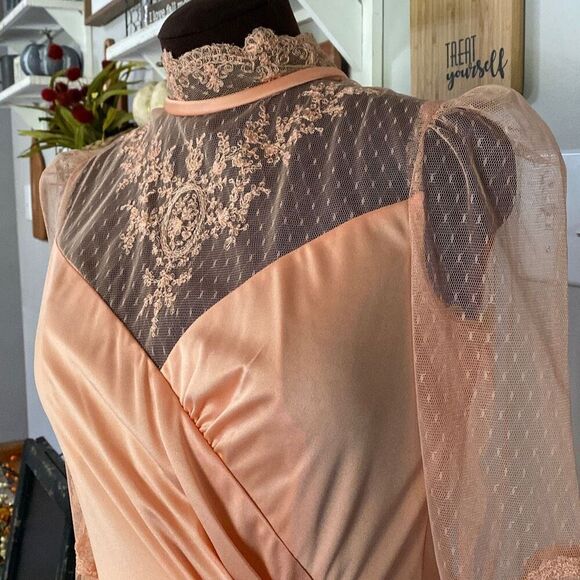Vintage handmade maxi dress gown lace peach color costume wedding romantic appro - Picture 4 of 15